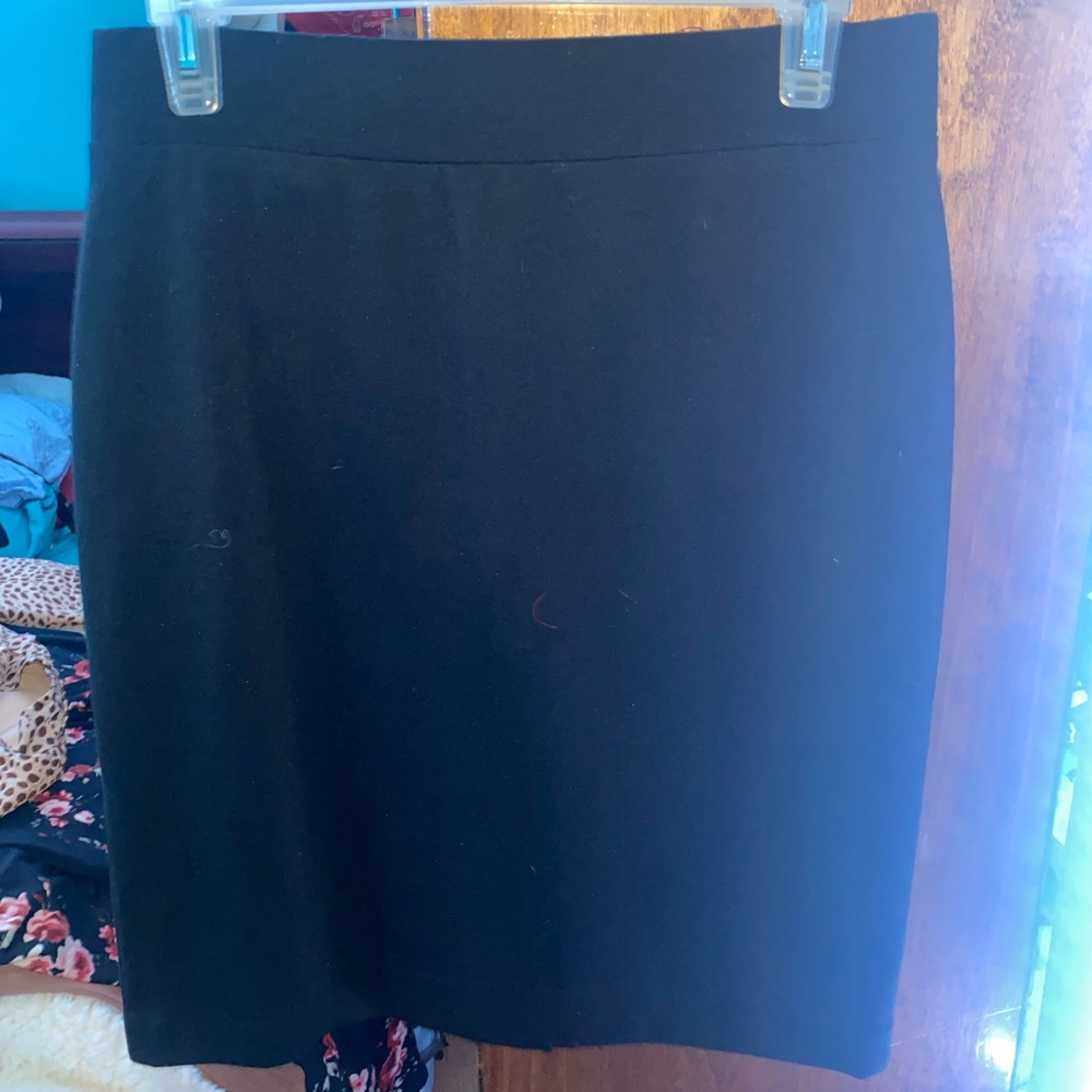 Black skirt never worn